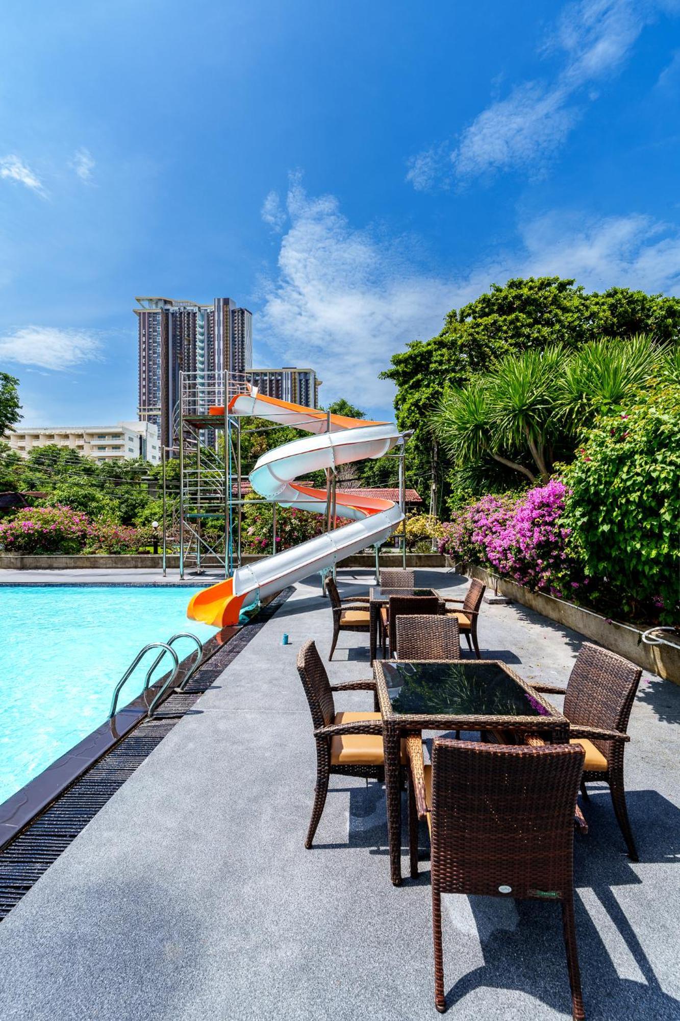 Villa Navin Beach Residence Джомтьєн-Біч Екстер'єр фото